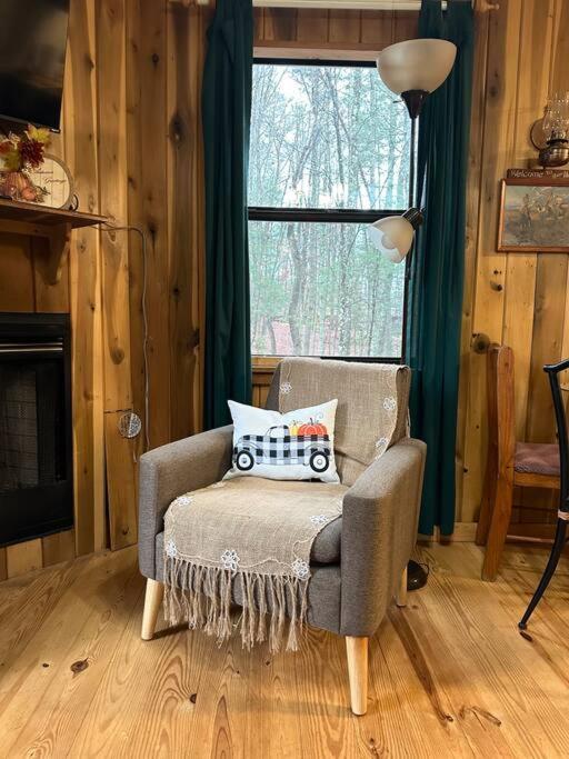 Private Cozy Cabin In The Woods With Great View Murphy Buitenkant foto